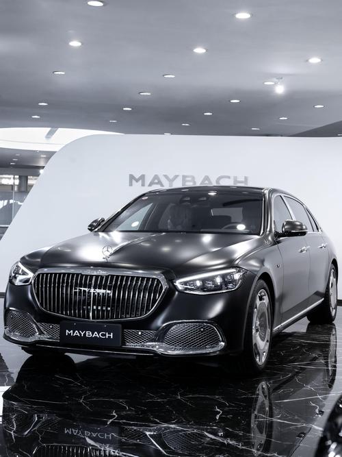 成都155岚图汽车的售后服务让用户无忧出行，迈巴赫未来的豪华车趋势